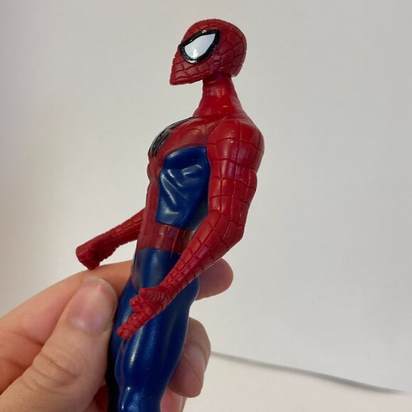 Spider-Man Action Figure 6" Marvel Hasbro 2015 Toy Comic Super Hero - Picture 4 of 8